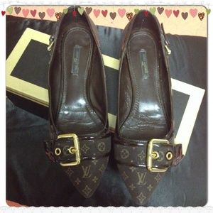 LOUIS VUITTON "Mimosa" flat ballerina